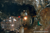 The transfer of emery mine, Σμυριδα Σμιριγλι Ναξος Emery mines Naxos, Σμυριδα Σμυριγλι Emery mine Ναξος Naxos